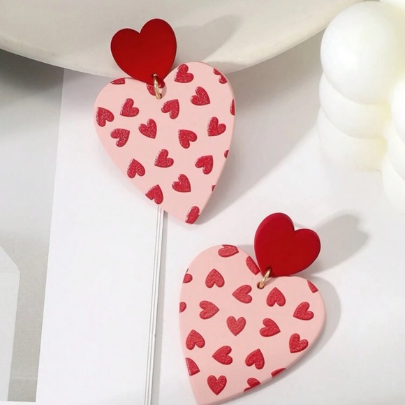 Women Valentine's Day Large Heart Printed Ceramic Texture Sexy Acrylic Earrings - Picture 2 of 6